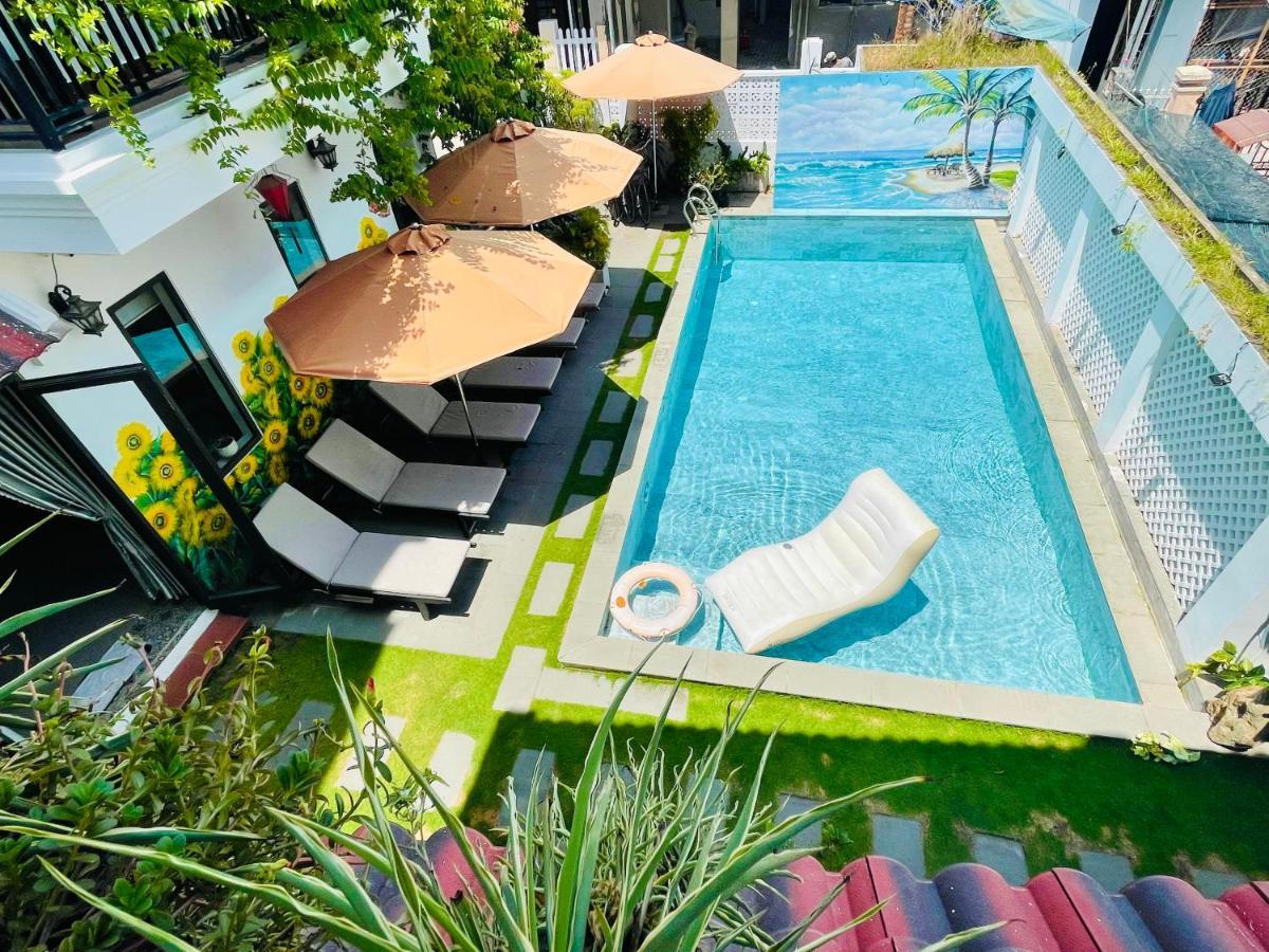 Triple Room with Pool View